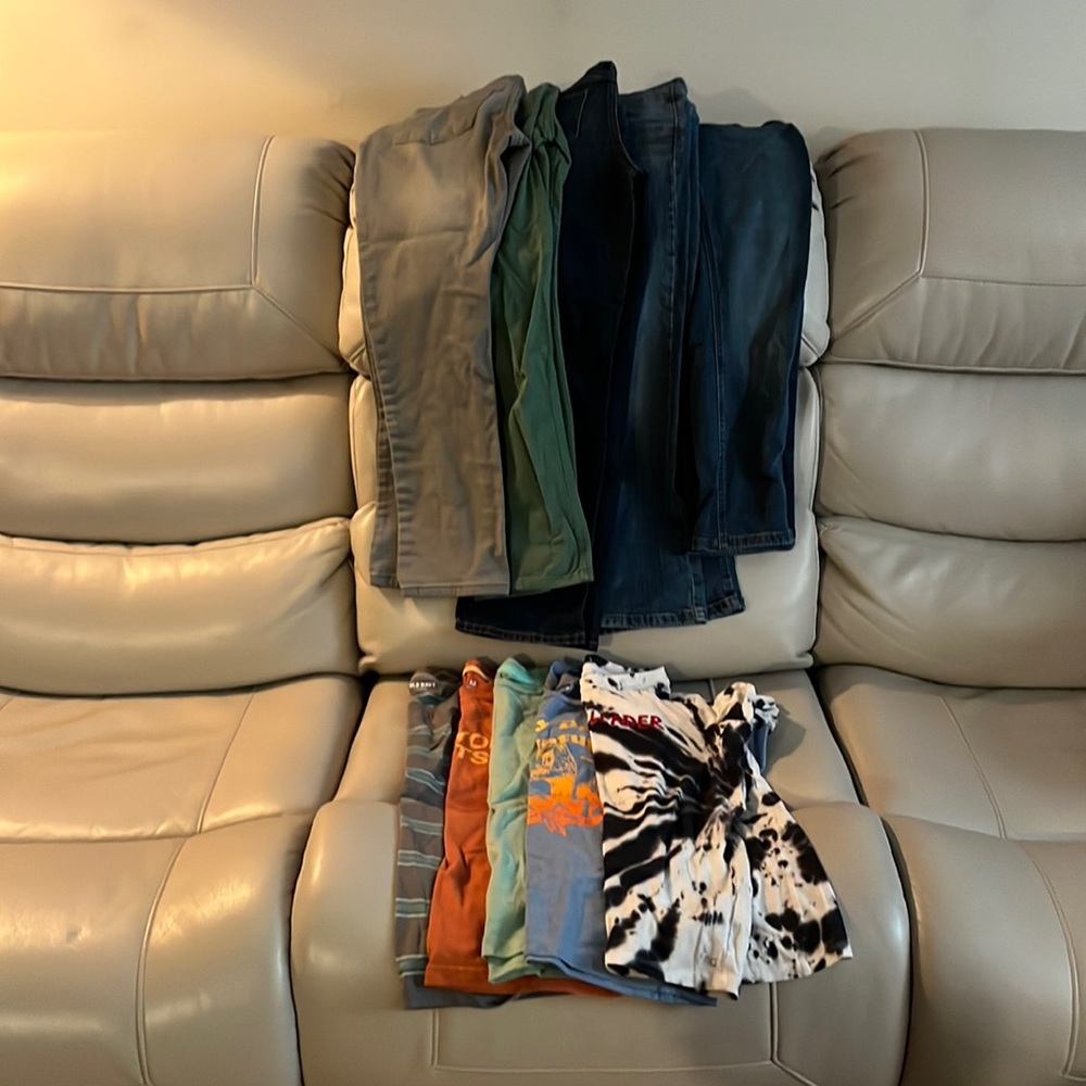 Bundle deal total of 10 items